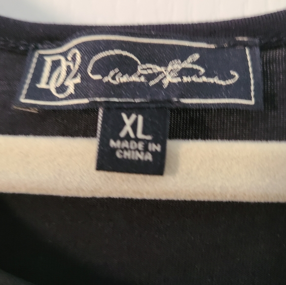 DG2 black with silver embroidery womans rayon blouse Size XL. - Picture 2 of 4